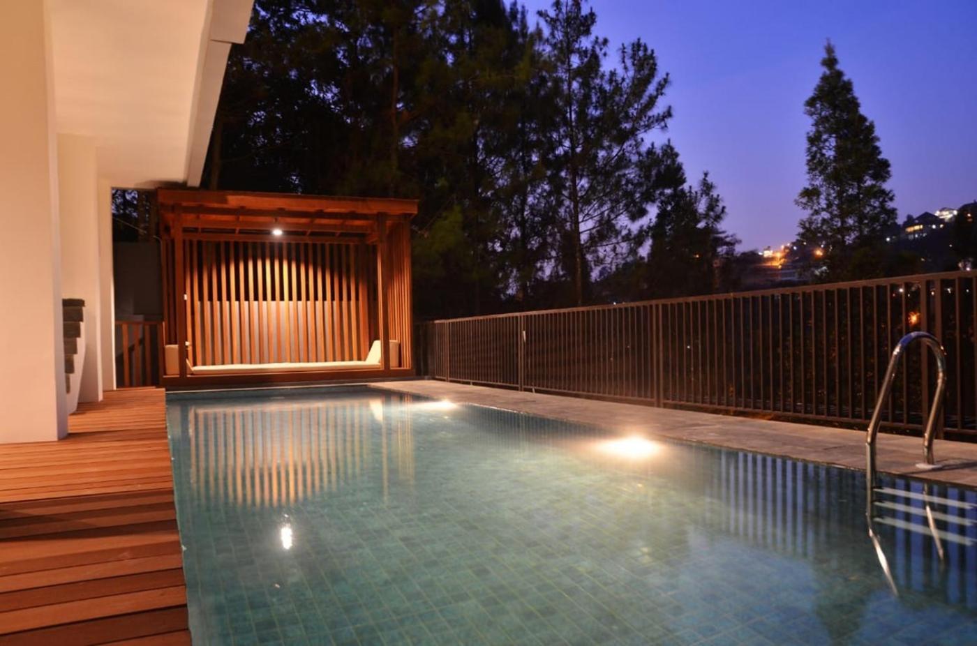 Tulip Hill View Villa 5 Bedrooms With A Private Swimming Pool Bandung Ngoại thất bức ảnh