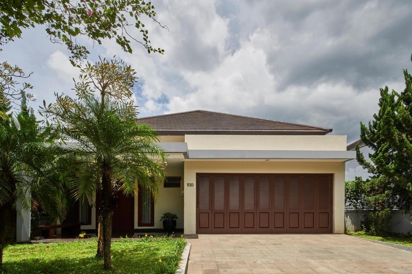 Tulip Hill View Villa 5 Bedrooms With A Private Swimming Pool Bandung Ngoại thất bức ảnh