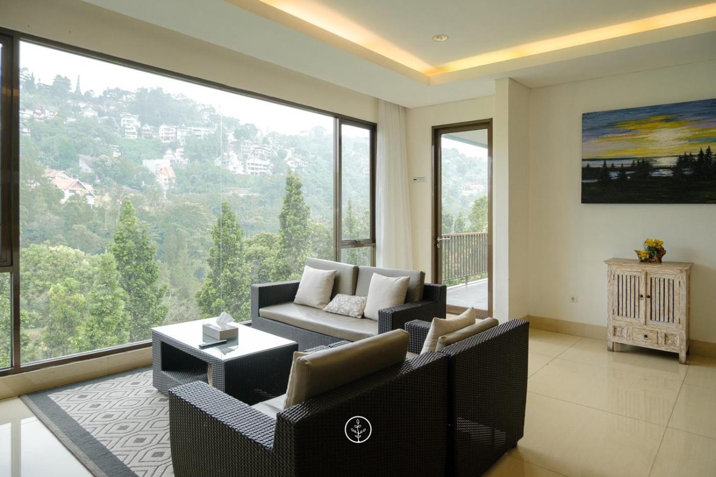 Tulip Hill View Villa 5 Bedrooms With A Private Swimming Pool Bandung Ngoại thất bức ảnh