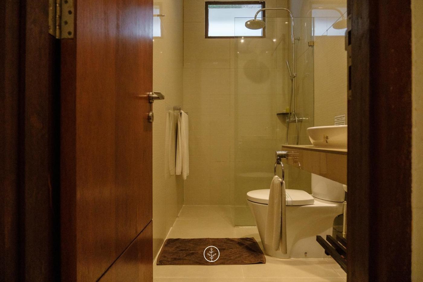 Tulip Hill View Villa 5 Bedrooms With A Private Swimming Pool Bandung Ngoại thất bức ảnh