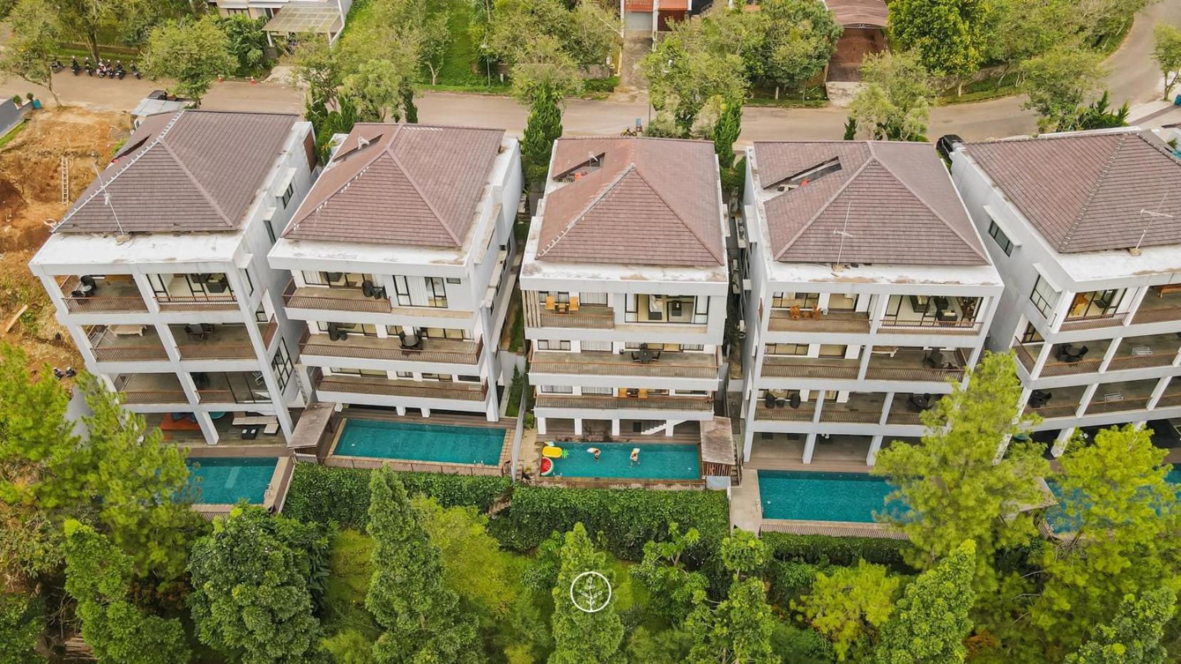 Tulip Hill View Villa 5 Bedrooms With A Private Swimming Pool Bandung Ngoại thất bức ảnh