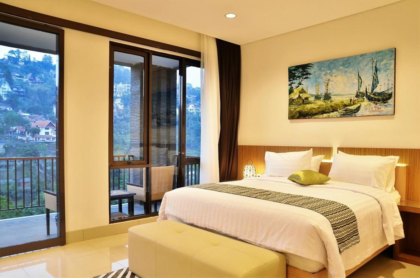 Tulip Hill View Villa 5 Bedrooms With A Private Swimming Pool Bandung Ngoại thất bức ảnh