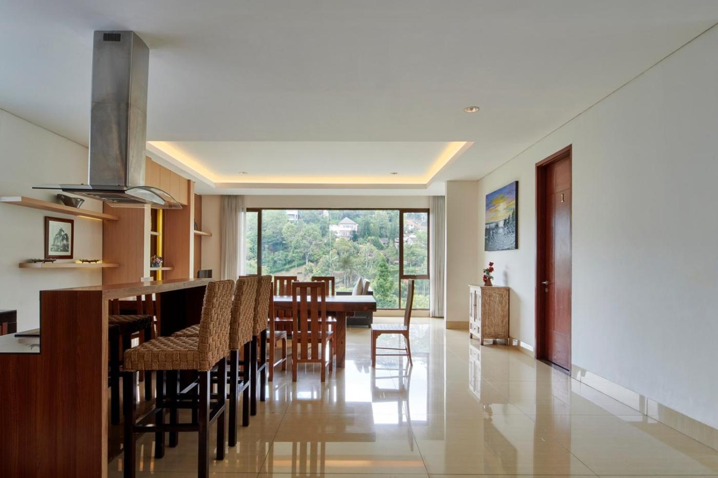 Tulip Hill View Villa 5 Bedrooms With A Private Swimming Pool Bandung Ngoại thất bức ảnh